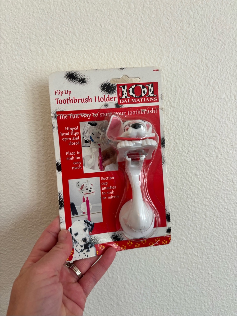 vintage Disney 101 Dalmatians flip-up toothbrush holder